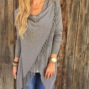 Light weight sweater / poncho