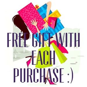 Free Gift with every purchase 👠👜💍