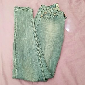 *SOLD * High Rise Light Wash Jeans
