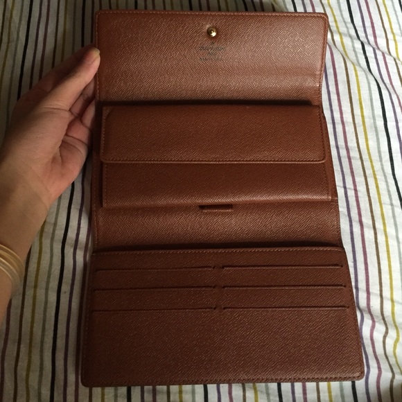 Lv bags and wallet - Picture 2 of 3