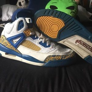 Do The Right Thing (DTRT) Air Jordan Spizike sz 11