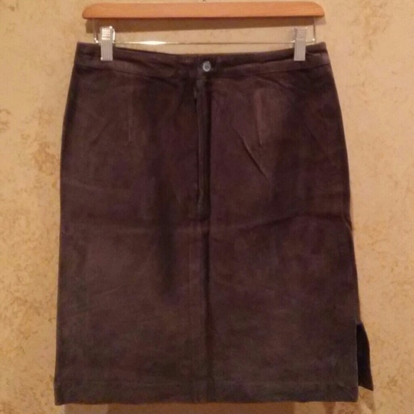 Suede Skirt Brown