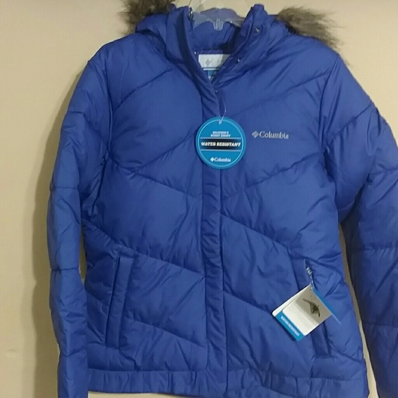 💚 LAST ONE NEW COLUMBIA FUR PUFFER