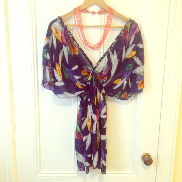 Deep V Flowy Beach Cover-Up/Dress, M 🏖