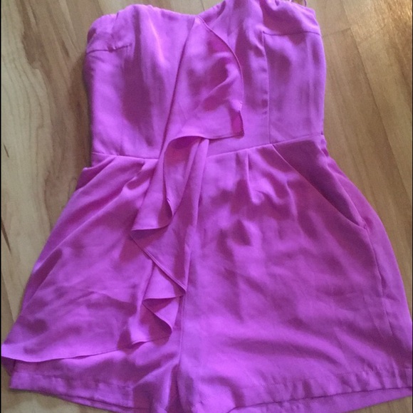 Express romper - Picture 1 of 3