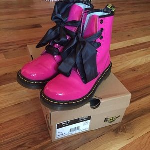 Pink dr.martens!!! 1460 style, U.K. Size 6, us, 8