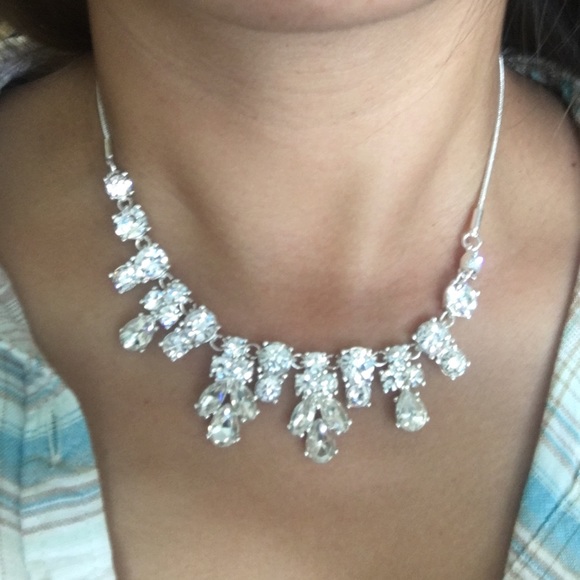 Nine West necklace