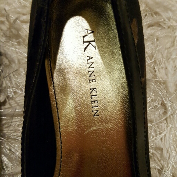 Anne Klein - Picture 3 of 3