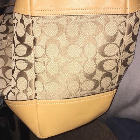 Coach bag - Picture 2 of 4