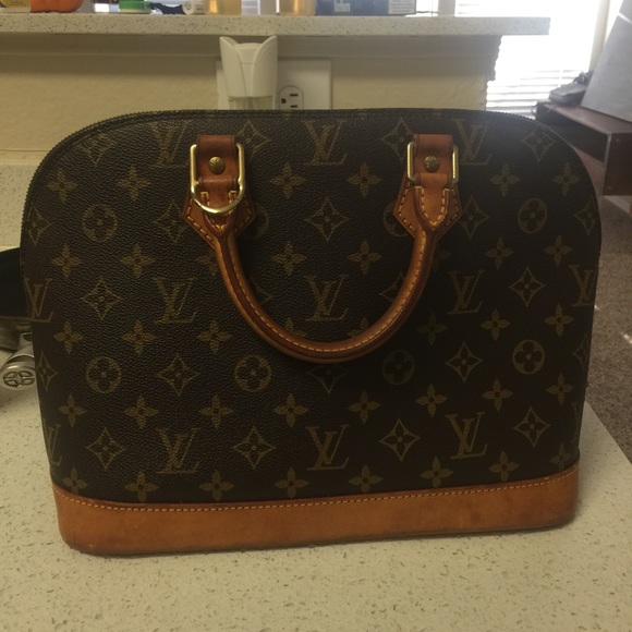 Louis Vuitton Alma