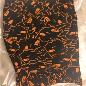 New, never worn Lularoe Halloween leggings