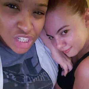 Meet your Posher, Mia