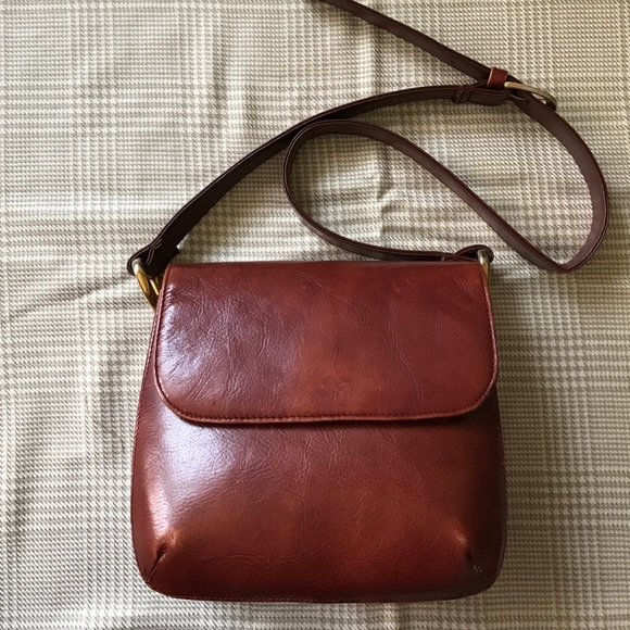 🔥JUST REDUCED🔥 💕COGNAC LEATHER SHOULDER BAG💕