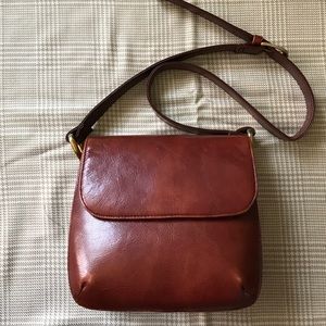 🔥JUST REDUCED🔥 💕COGNAC LEATHER SHOULDER BAG💕