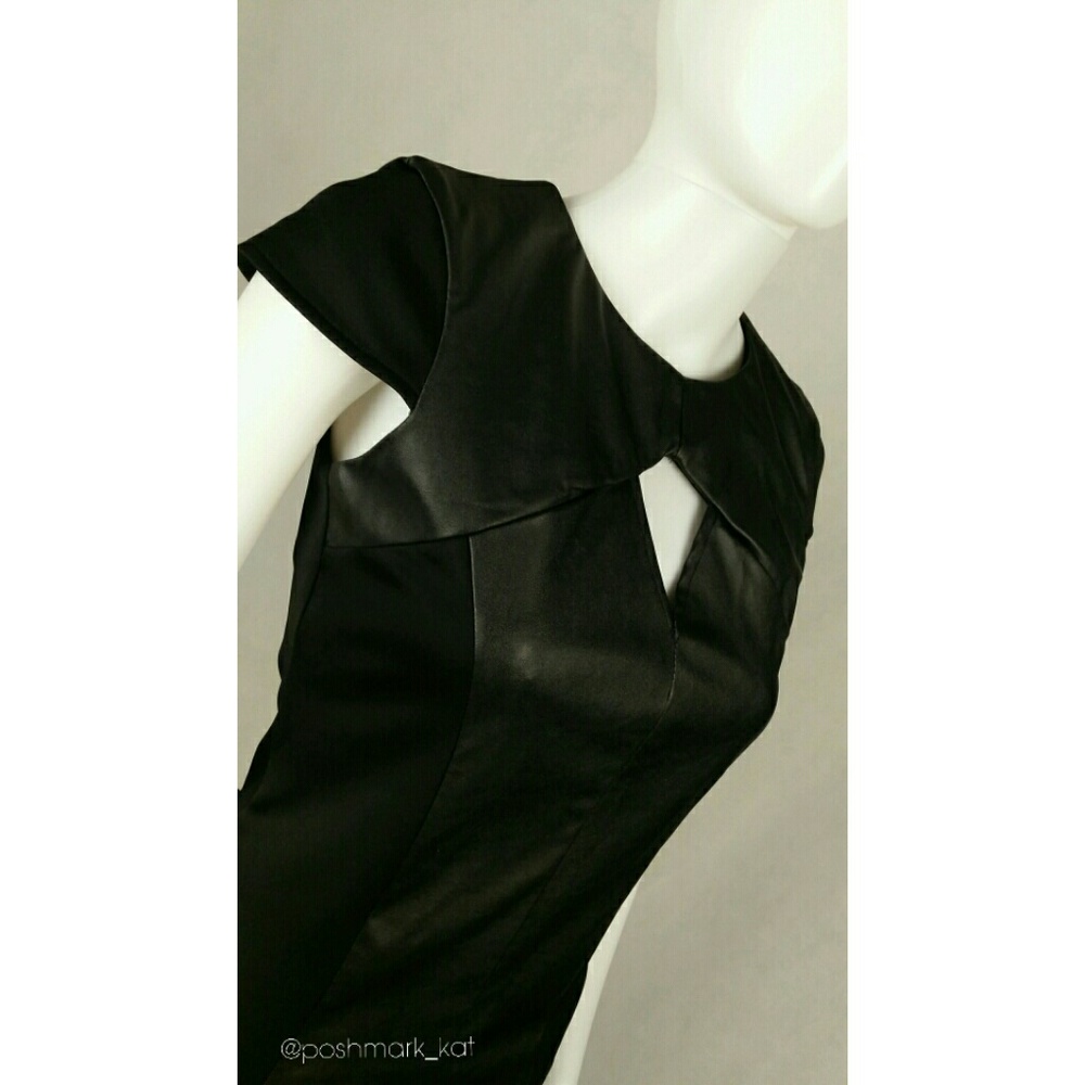 🎉Make an Offer SALE🎉Leatherette Keyhole Dress - Picture 2 of 4