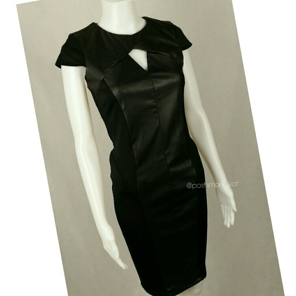 🎉Make an Offer SALE🎉Leatherette Keyhole Dress - Picture 3 of 4