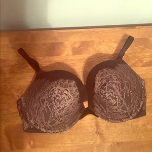 Victoria's  Blk Dark Nude Lace Strappy Pushup Bra