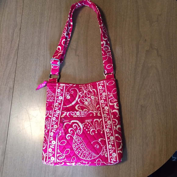 👜🎈SALE🎈NWOT Vera Bradley Crossbody Purse