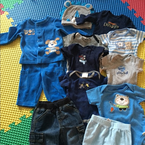 Baby boy clothes 0-3months, EUC