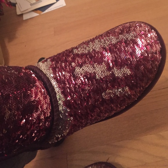 uggs - Picture 4 of 4