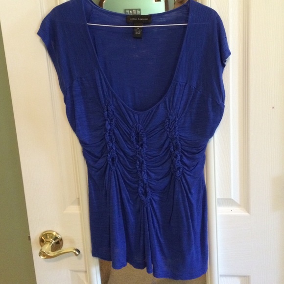 Cable & Gauge short sleeve top