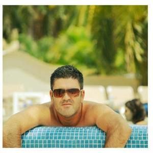 Meet your Posher, Enrique