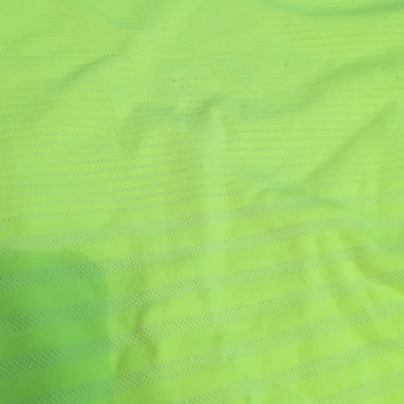 Nike Muscle Tee - Picture 3 of 3