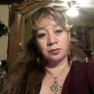 Meet your Posher, Eloisa