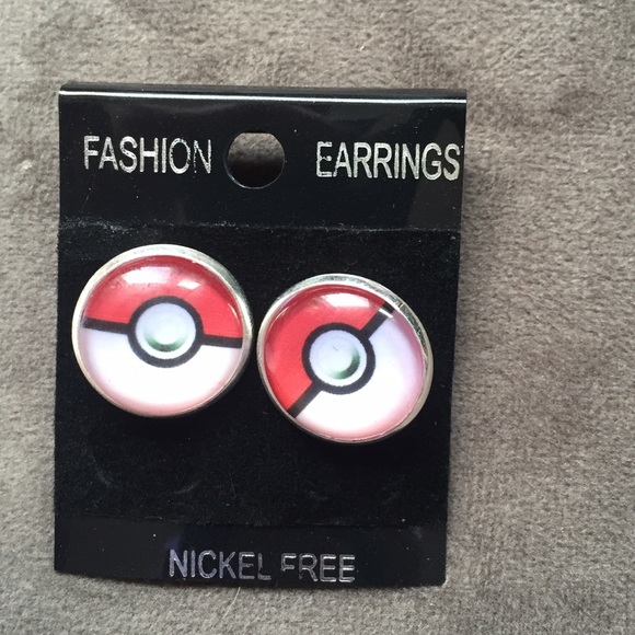 Pokemon Poke-ball earrings