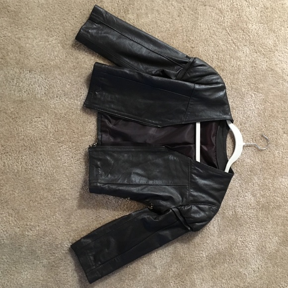 Dark brown Cropped genuine leather jacket