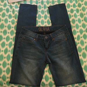 Dark wash women's jeggings.