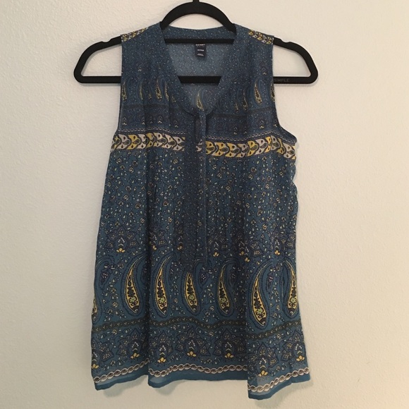 Women's blouse