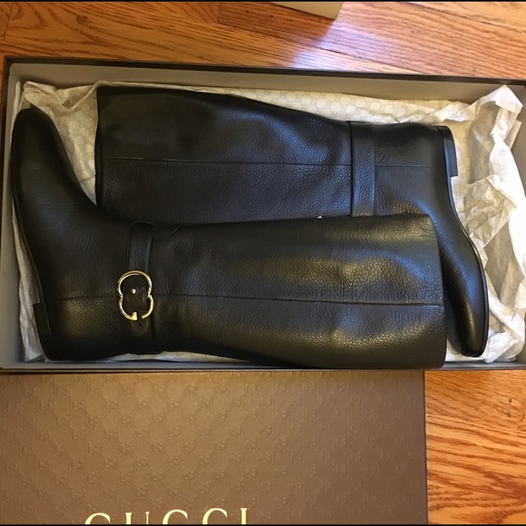 Gucci Shoes - SOLD!