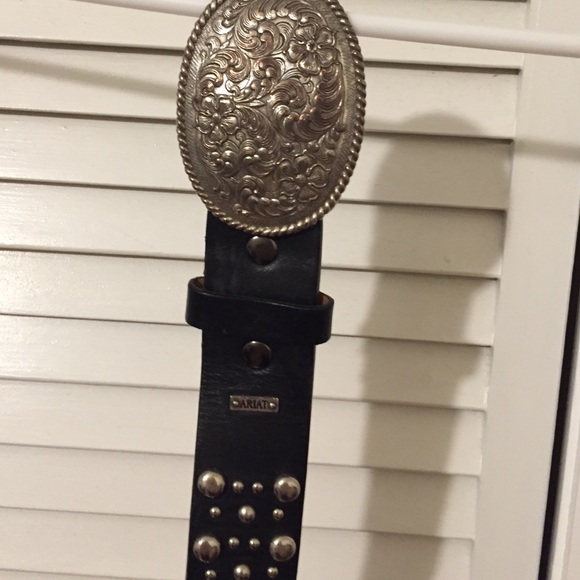Ariat belt