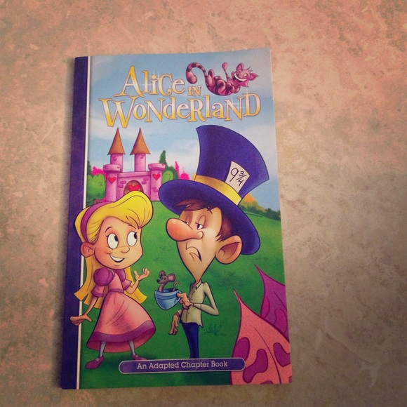 Alice in wonderland book