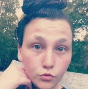 Meet your Posher, Sierra