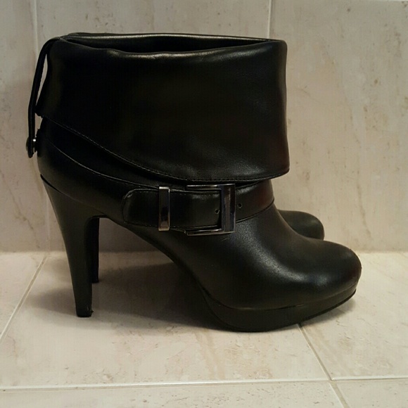 Worthington booties