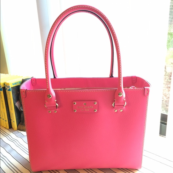 kate spade Handbags - Authentic Kate spade structured pink leather tote