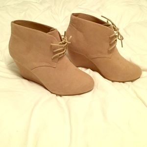 Bella Marie heeled booties