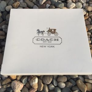 ♻️️Coach Storage Box♻️️