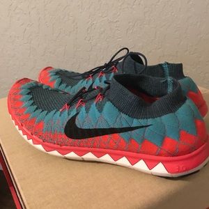 Nike flyknit free 3.0