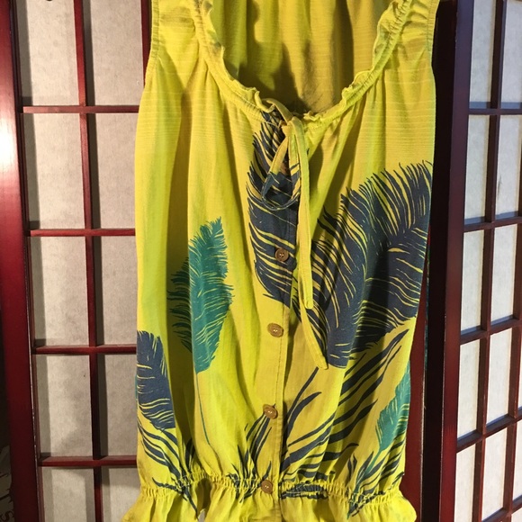 Roxy surf and skate green top blouse Palm Motif XS
