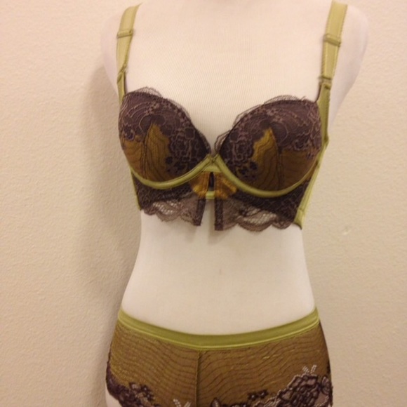 Chartreuse Bra With Briefs XS