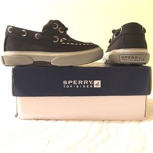 Sperry Top-Sider 5M NIB!