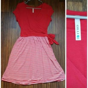 Gilli USA Red Midi Dress
