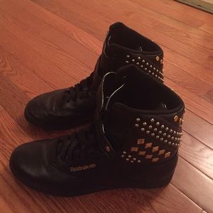 High-top studded Reeboks