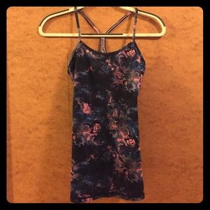 Lululemon yoga top WORN ONCE