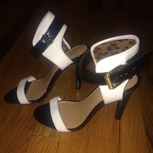 2 pairs of stilettos