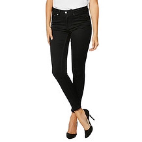 Mid-Rise Black Skinny Jeans