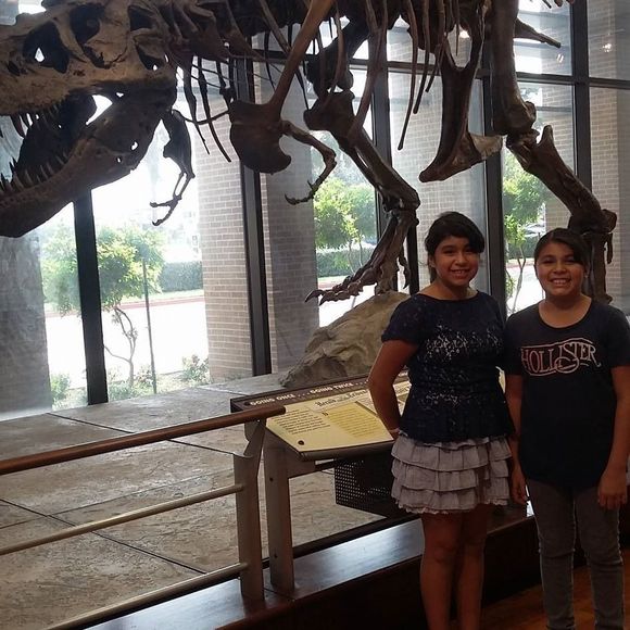 Meet your Posher, Gloria luz - Picture 1 of 1